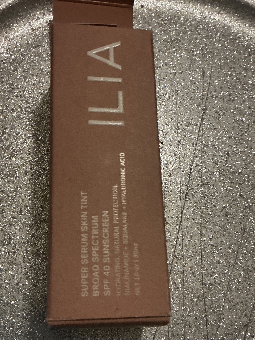 ILIA Super Serum Skin Tint SPF 40 -